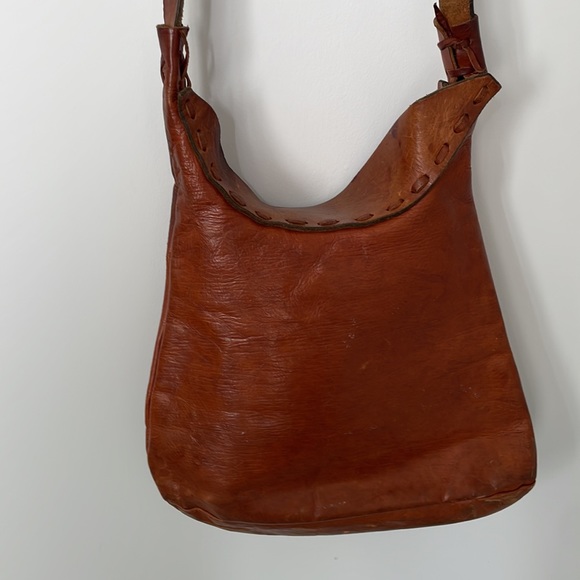 Unique leather floral purse hand made 70s hippy boho aesthetic one of a kind - Picture 5 of 6